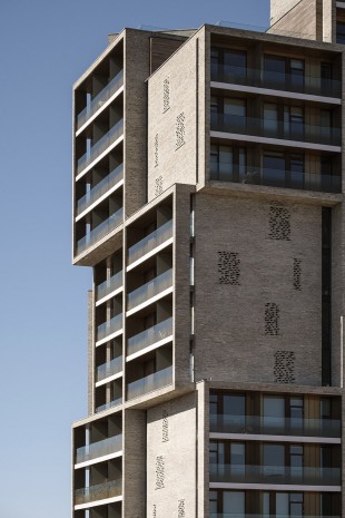 009-Campus Hall by C.F. MøllerCF_Moller_Architects_Campus_Hall_04_photo by Torben Eskerod