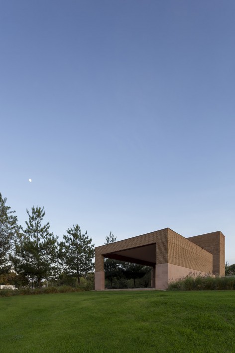 009-Centinela Chapel by estudio ALA