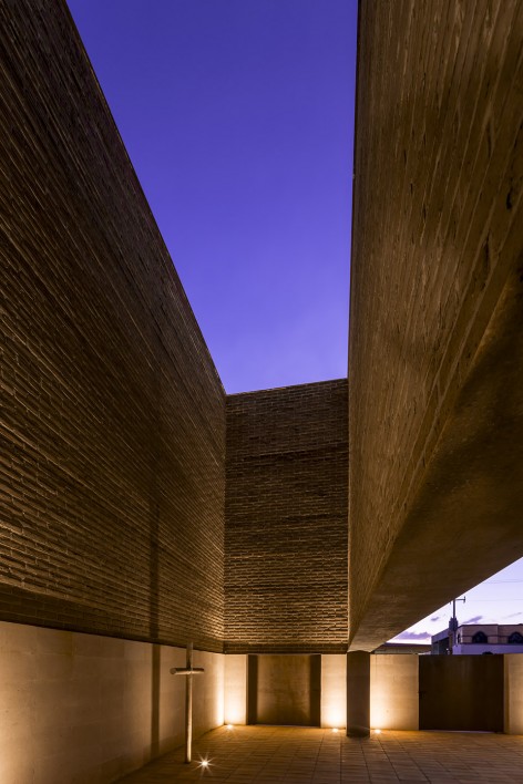 012-Centinela Chapel by estudio ALA