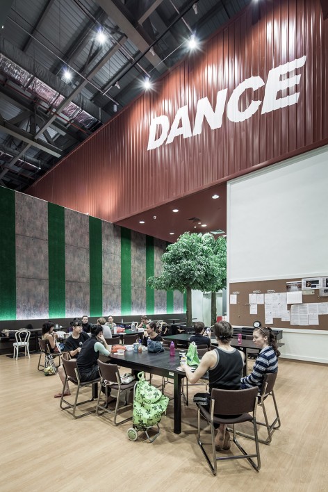 Singapore Dance Theatre