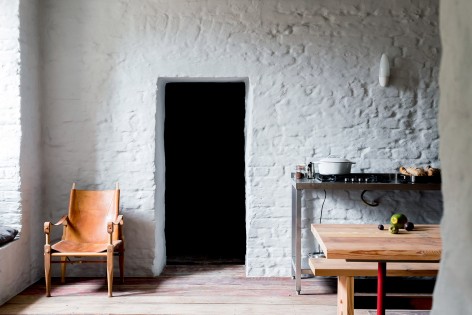 012-Summer Apartment near Berlin by Loft Kolasiński
