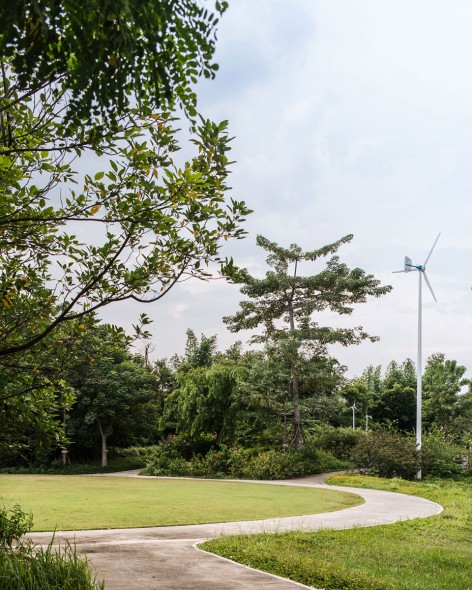 014-Ming Mongkol Green Park by Landscape Architects 49 Limited
