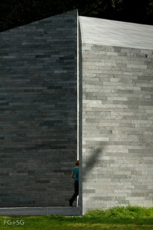 014-The Furnas Monitoring and Investigation Centre and Accommodation by Aires Mateus Architects