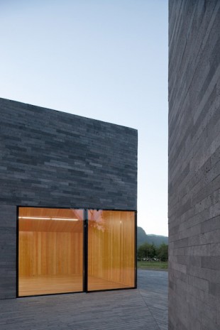 016-The Furnas Monitoring and Investigation Centre and Accommodation by Aires Mateus Architects