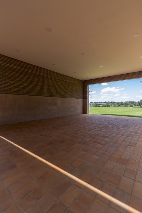 017-Centinela Chapel by estudio ALA
