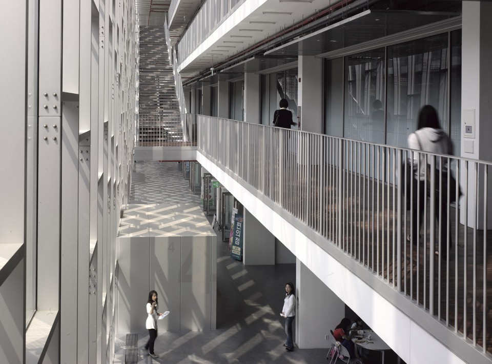 025-Ewha University Building by Dominique Perrault Architect