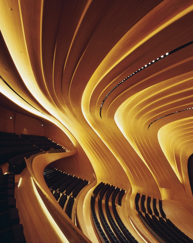 03. Haydar Aliyev Center, Baku_photo by Helene Binet