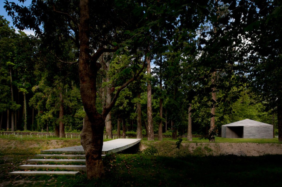 030-The Furnas Monitoring and Investigation Centre and Accommodation by Aires Mateus Architects