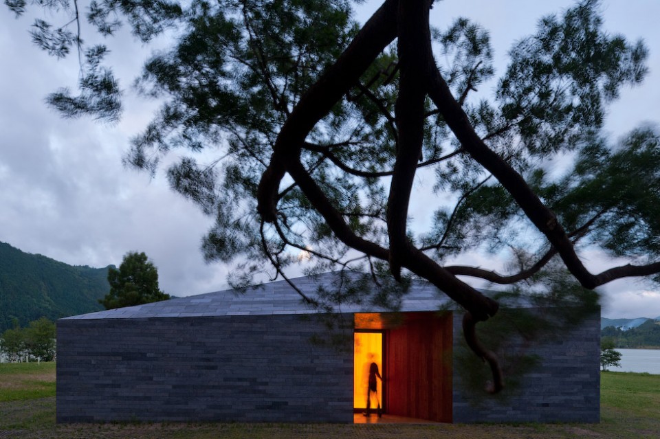 034-The Furnas Monitoring and Investigation Centre and Accommodation by Aires Mateus Architects