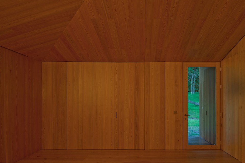 037-The Furnas Monitoring and Investigation Centre and Accommodation by Aires Mateus Architects
