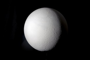 1-MOON24 Oscar Lhermitte Office