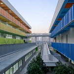 崧淀路中学校园，上海 / 致正建筑工作室