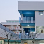 崧淀路中学校园，上海 / 致正建筑工作室