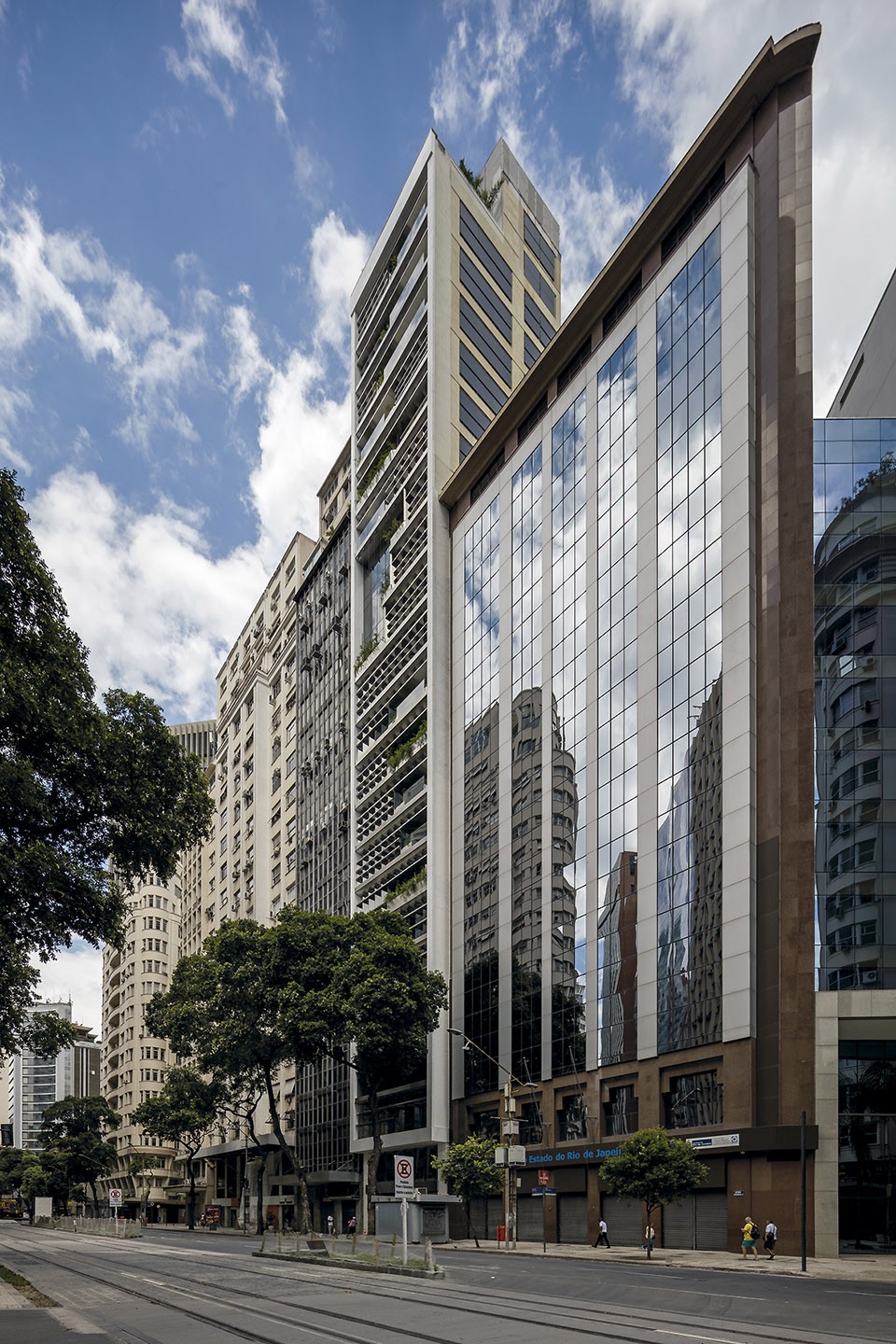 rb12 building