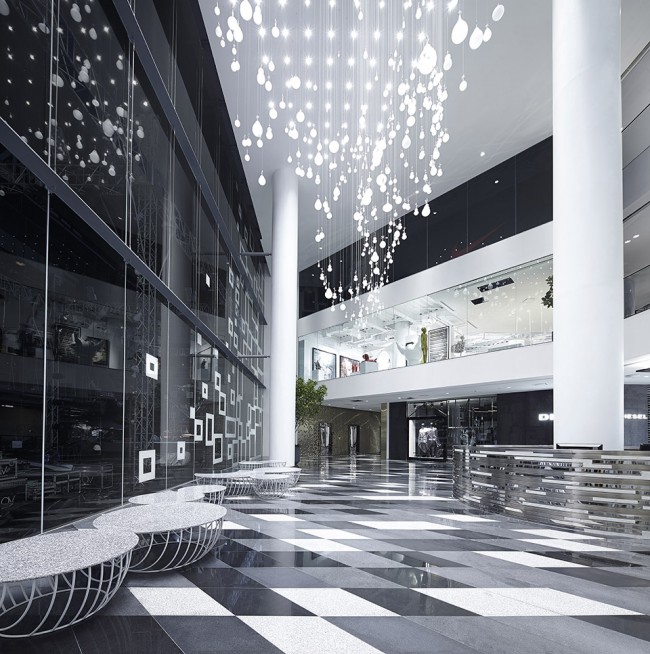 002-Siam Discovery by Nendo