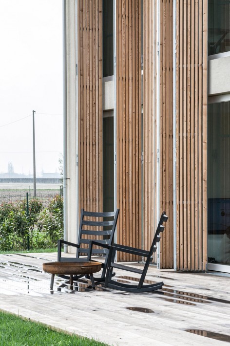 005-House EFFE-E by Archiplan Studio