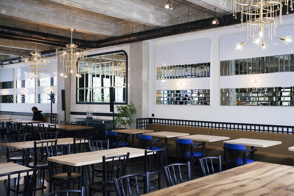 006-Strada Restaurant by ROOMS