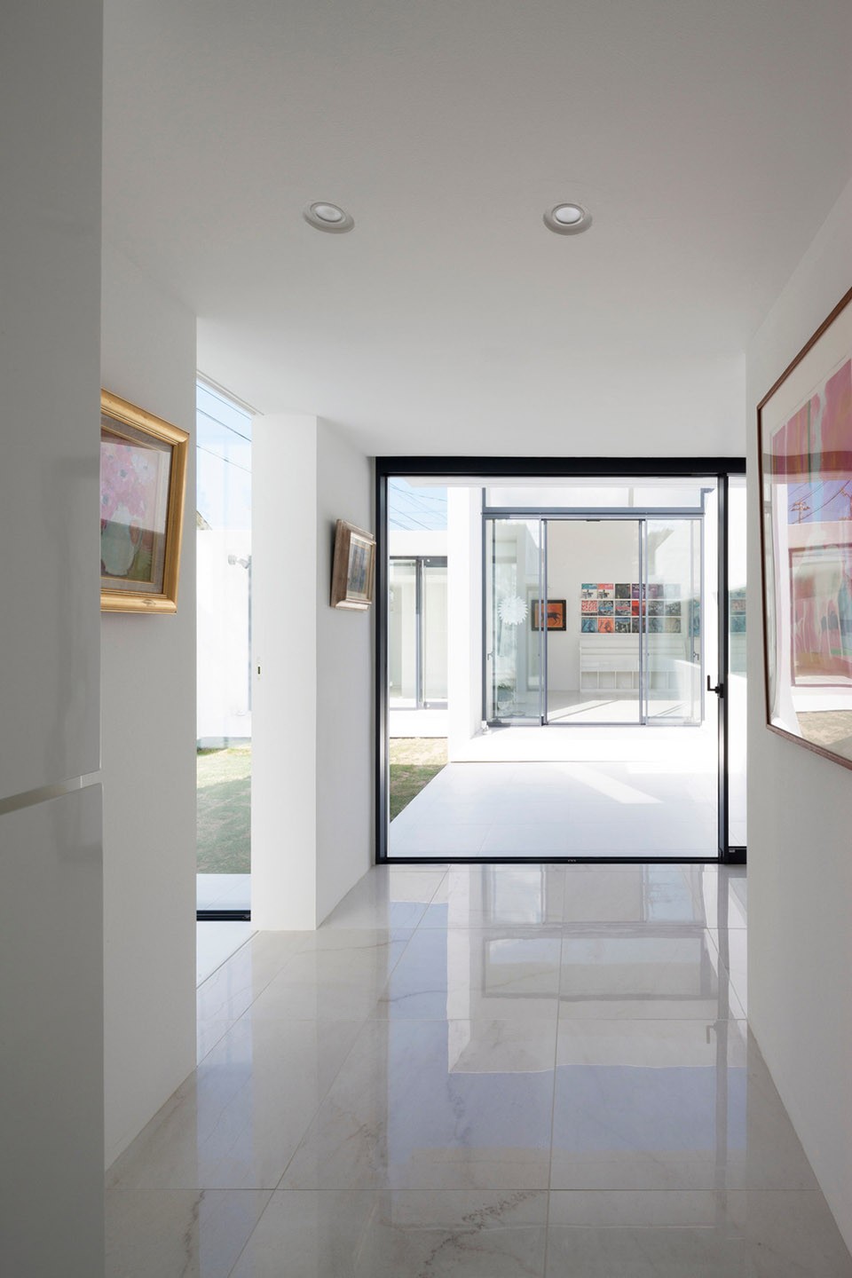 008-The House for Contemporary Art by F.A.D.S