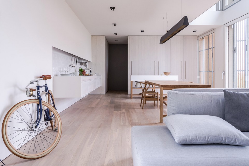 012-0-House EFFE-E by Archiplan Studio