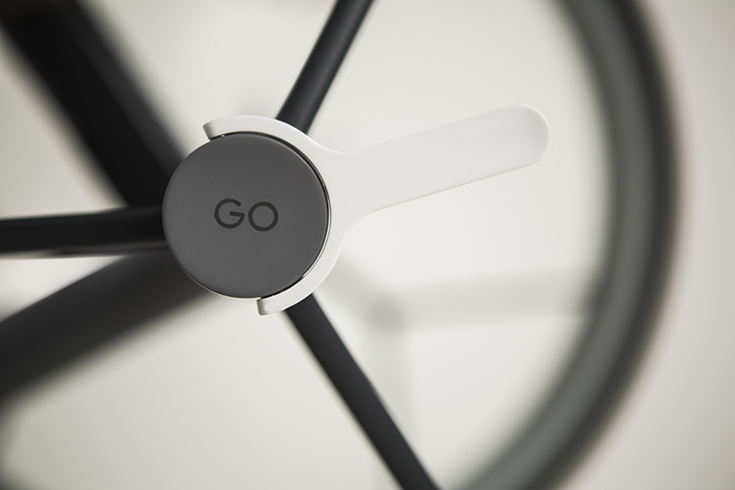 018-GO wheelchair by Layer and Materialise