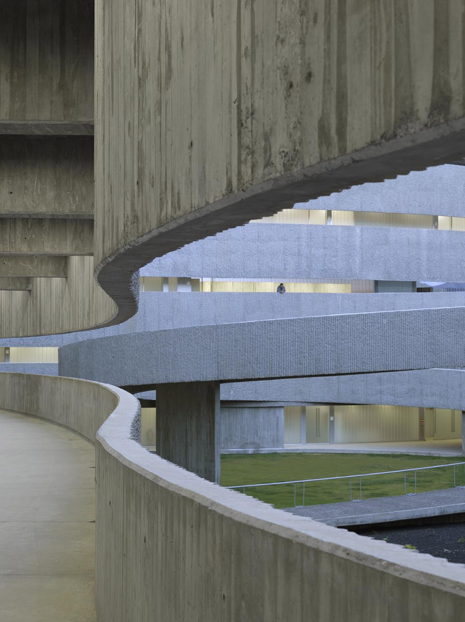 Faculty of Fine Arts by gpy arquitectosRH2283 0012