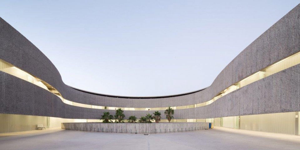 Faculty of Fine Arts by gpy arquitectos PL 5274