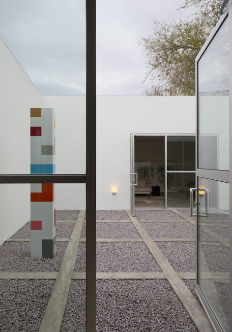 inde / jacobs gallery, Marfa TX CKR