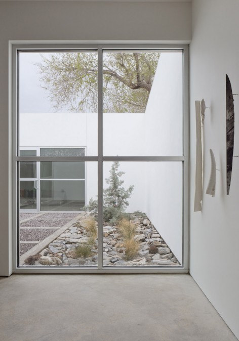 inde / jacobs gallery, Marfa TX CKR