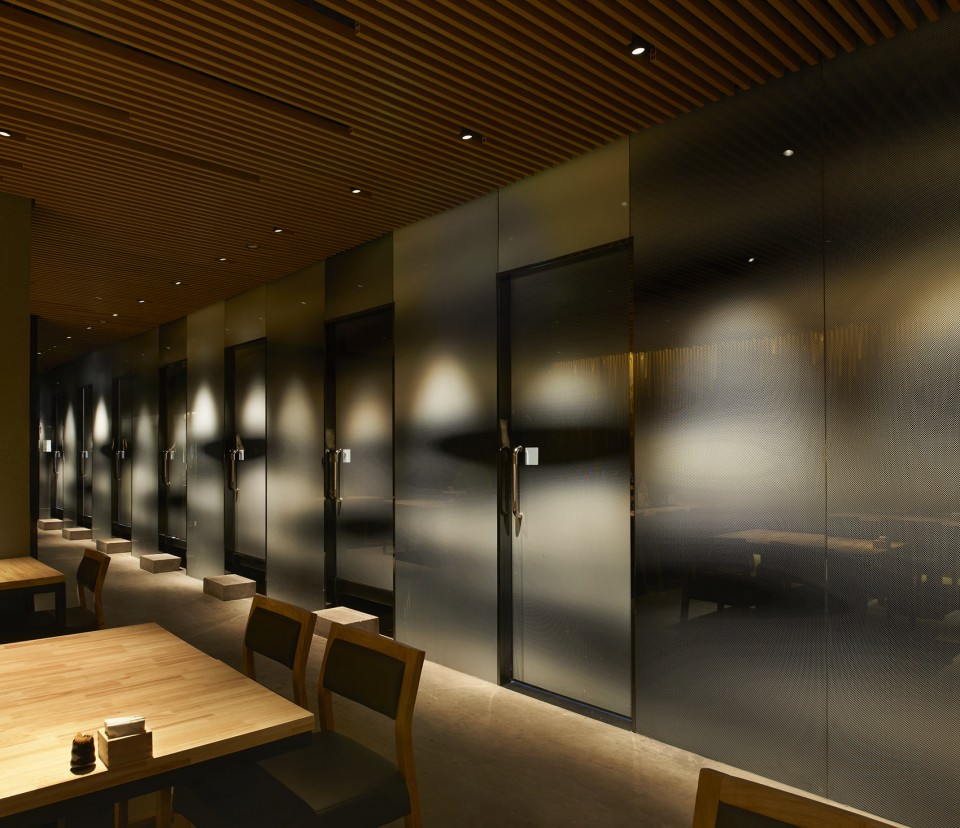 1 __DSC6339 MANZO 21st Century Hotel