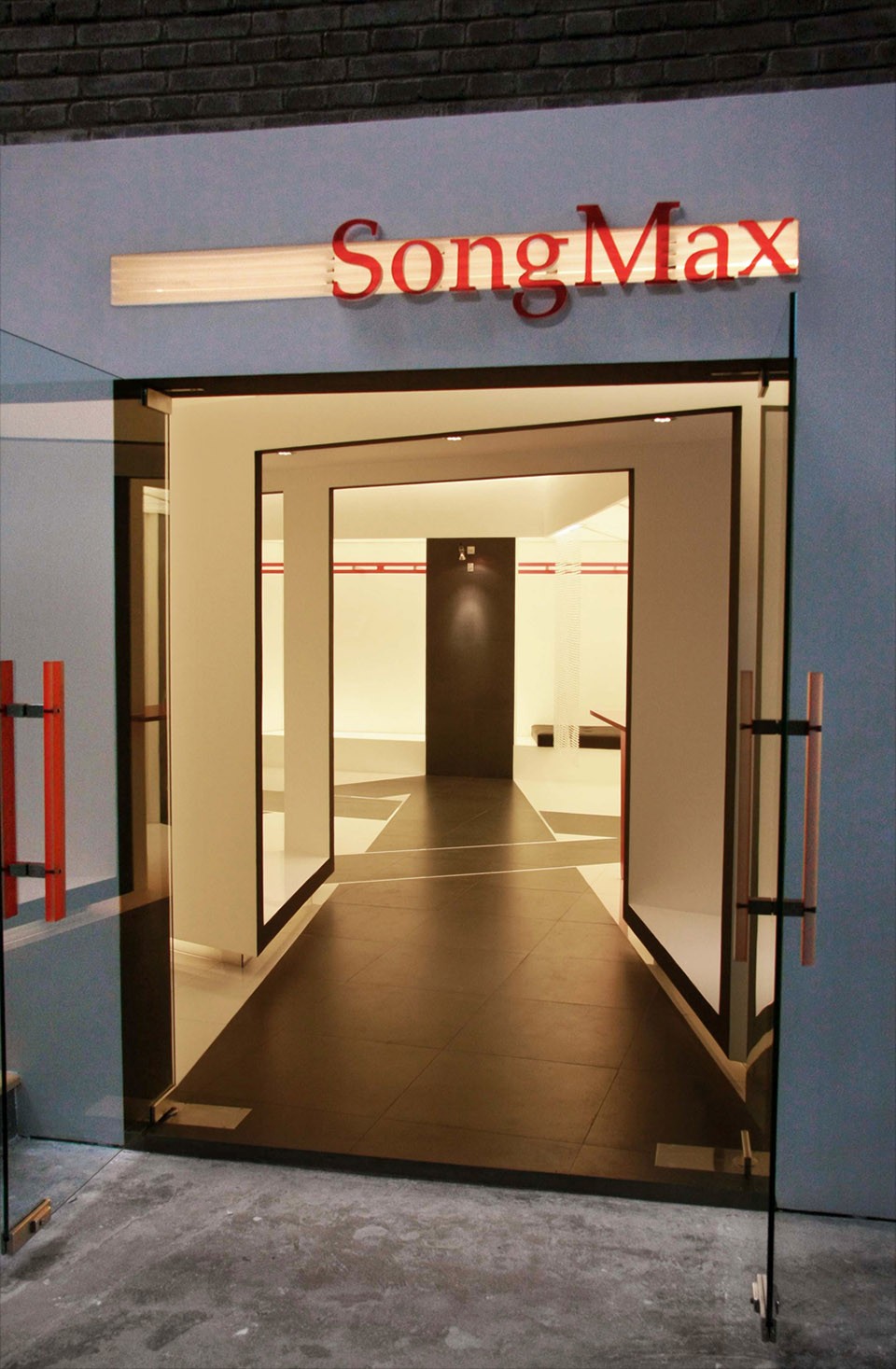 11-WEI_ElEV-SongMax-outside1