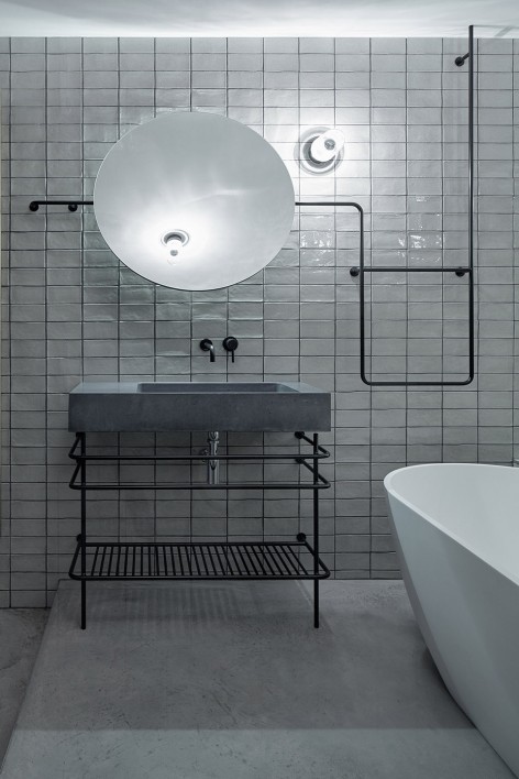 16_Formafatal_LOFT_BoysPlayNice