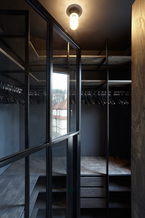 23_Formafatal_LOFT_BoysPlayNice