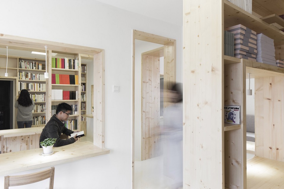 Reedom,A Hidden Top Floor Bookstore by Cao Pu -10