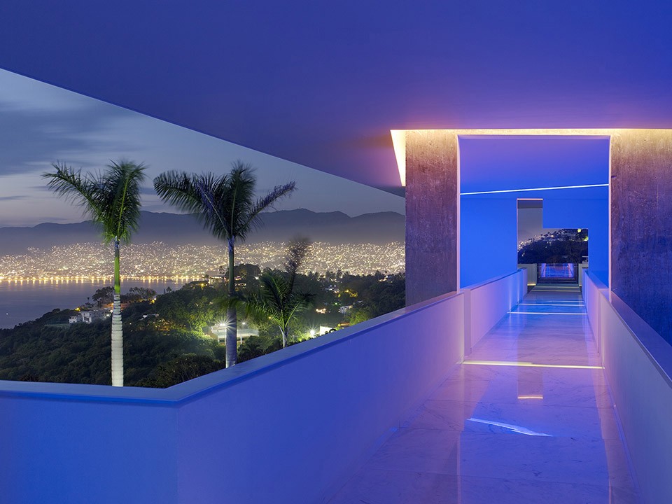 The Encanto Hotel, Acapulco, Mexico by Miguel Angel Aragonés-014