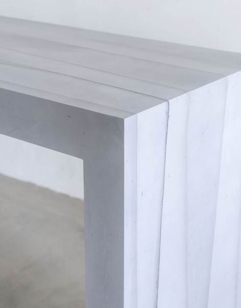 (c)CaryWhittier_MMaterial_Desk_Detail