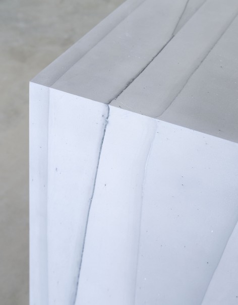 (c)CaryWhittier_MMaterial_Desk_Detail2
