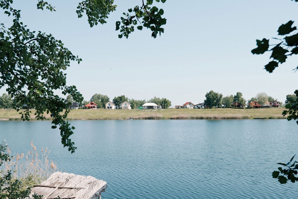 001-VOJ—The Lake House by JRKVC