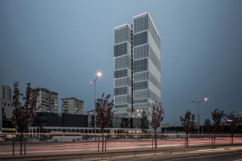 004-AND Office Tower, Istanbul by HPP International Turkey