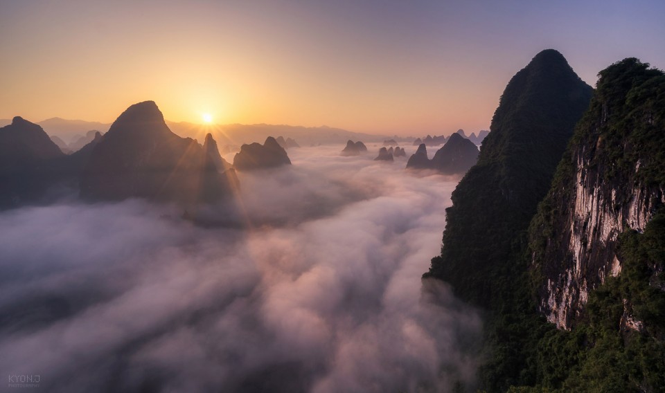 004-Guilin Landscape by Zhang Jin