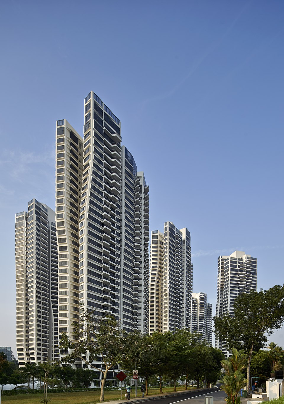 005-D'Leedon by Zaha Hadid Architects