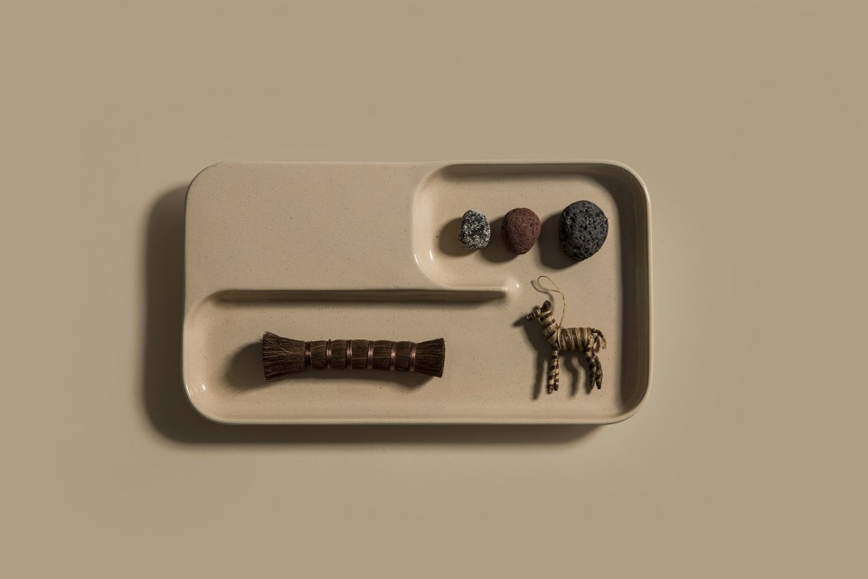 006-Charge Tray by
Layer Bitossi Ceramiche