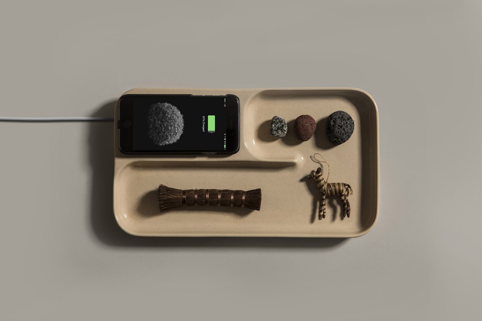 007-Charge Tray by
Layer Bitossi Ceramiche