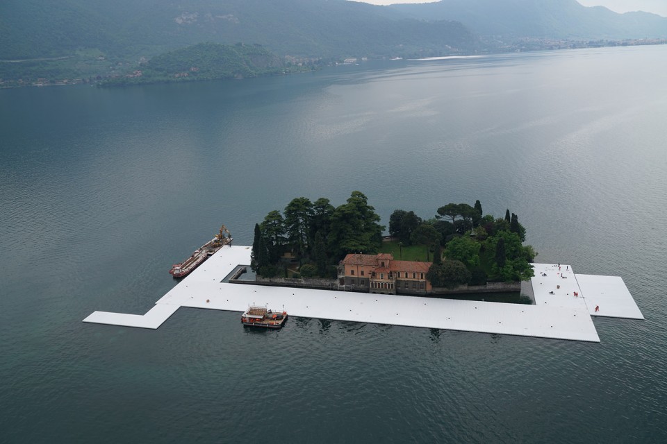 008-The Floating Piers by Christo