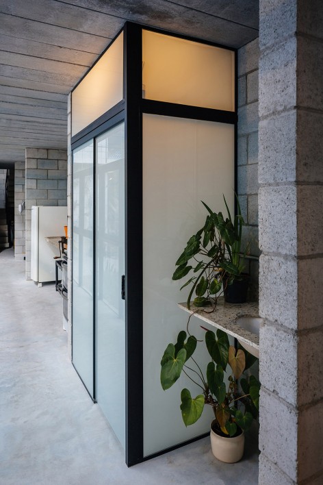 008-Vila Matilde House by Terra e Tuma Arquitetos Associados