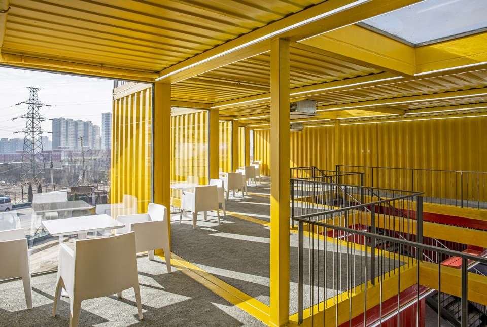 011-Container Stack Pavilion by People’s Architecture Office