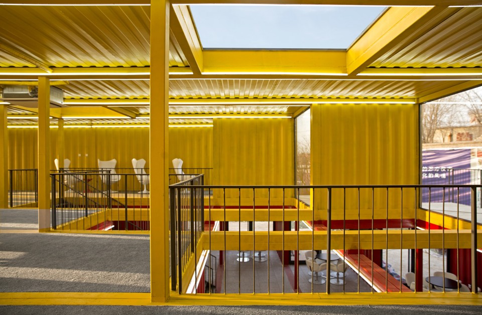 012-Container Stack Pavilion by People’s Architecture Office