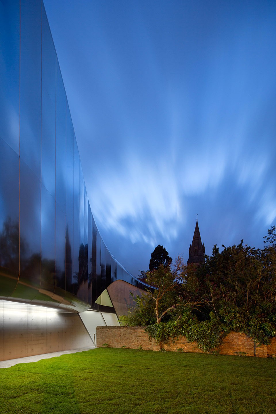 015-The Investcorp Building by zaha hadid architects
