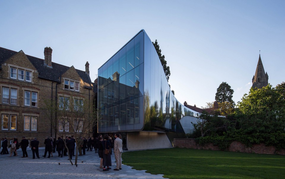 018-The Investcorp Building by zaha hadid architects