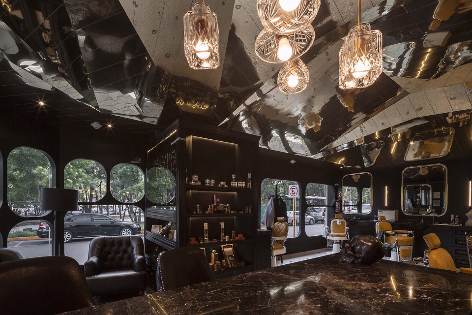 020-Barberia Royal by ROW Studio