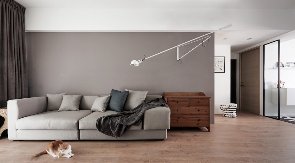16-01-Small Simple Elegant Apartment, Taichung by Z-AXIS